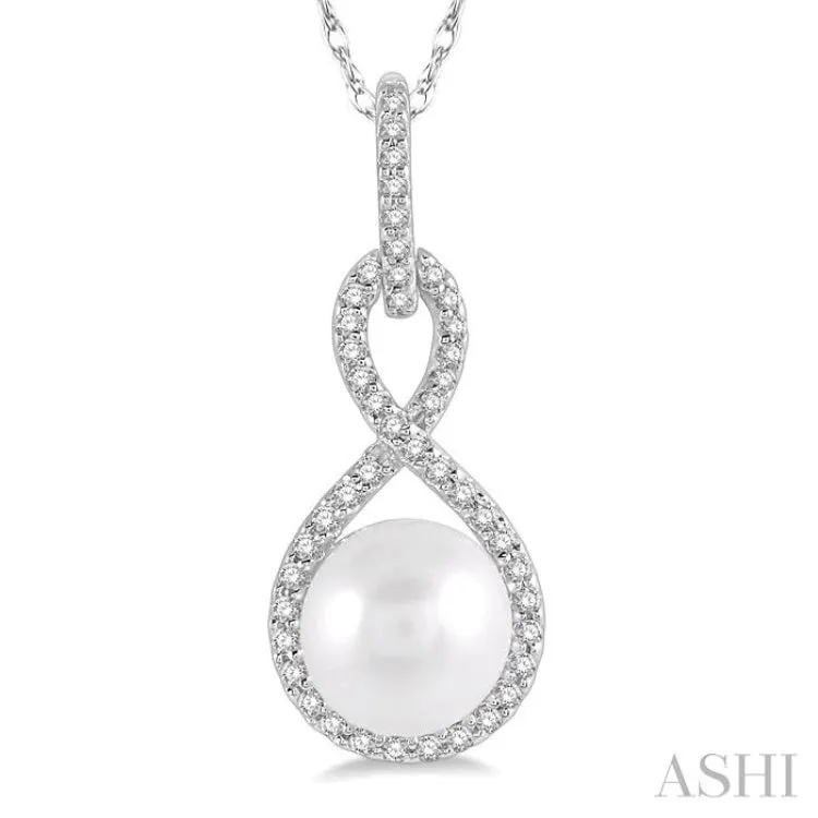 1/6 Ctw Twisted Loop 7x7mm Pearl & Round Cut Diamond Pendant With Chain in 10K White Gold