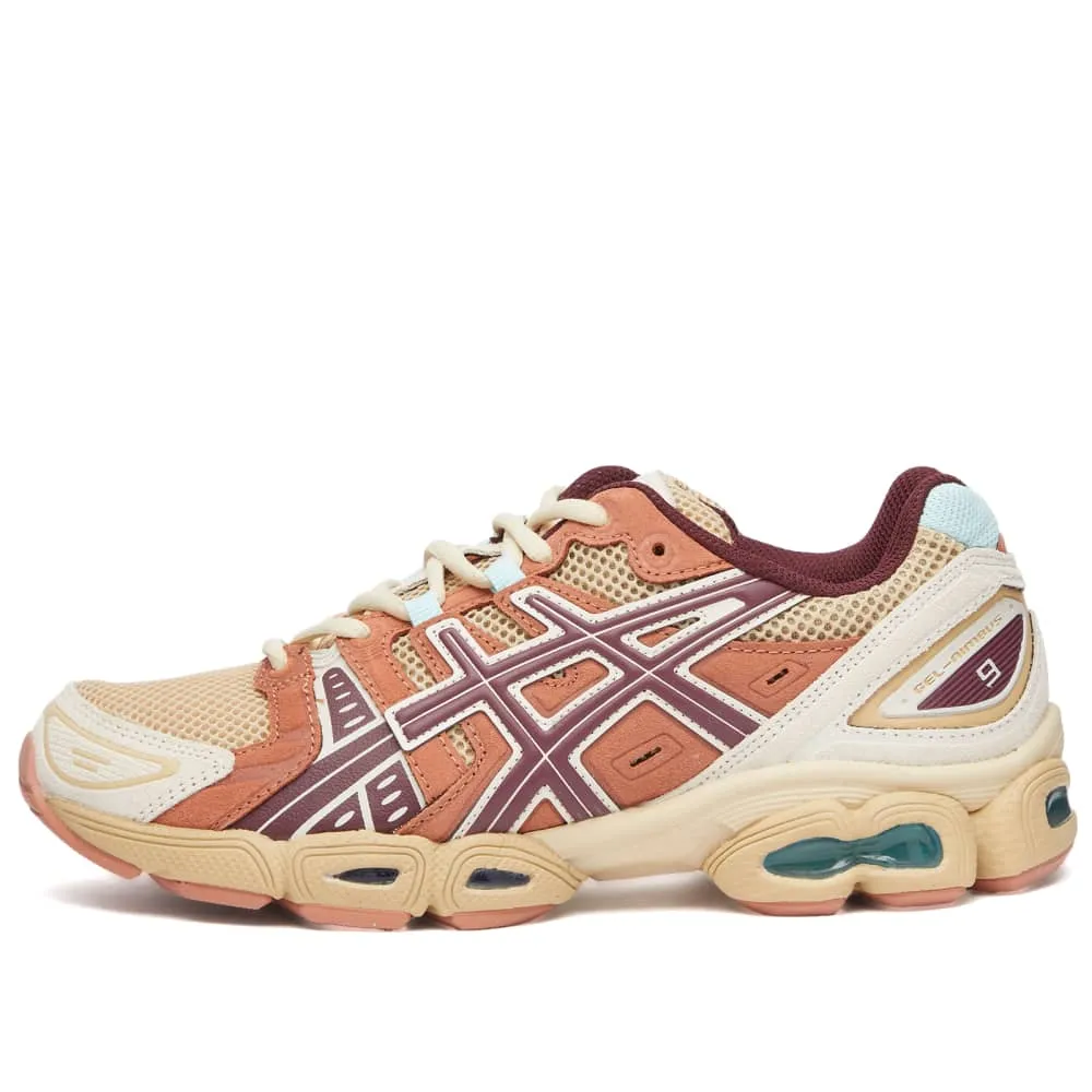 Asics Gel-Nimbus 9 sneakers, beige/orange