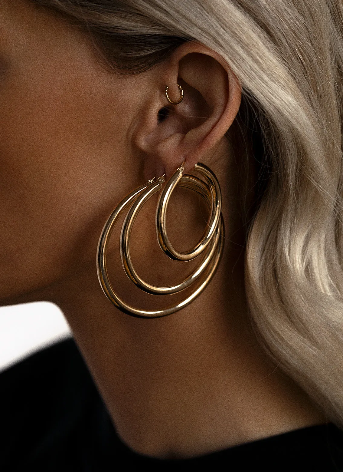 Austen hoop earrings 14k gold