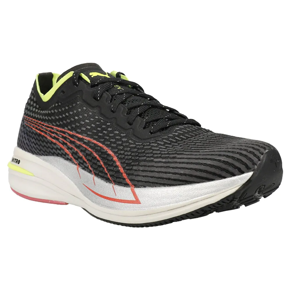 Deviate Nitro WTR Running Shoes