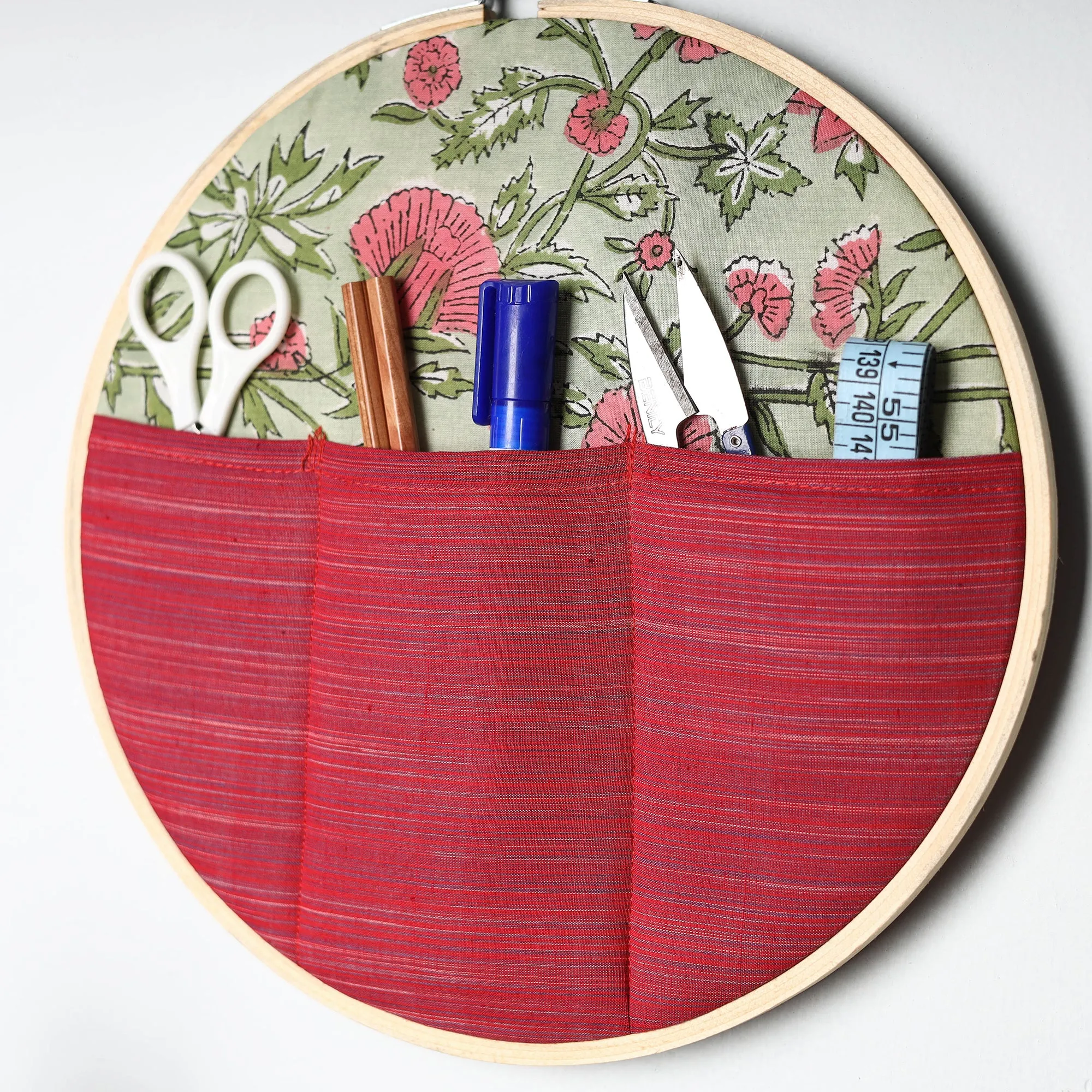 Embroidery Hoop Wall Decor (Large) 04