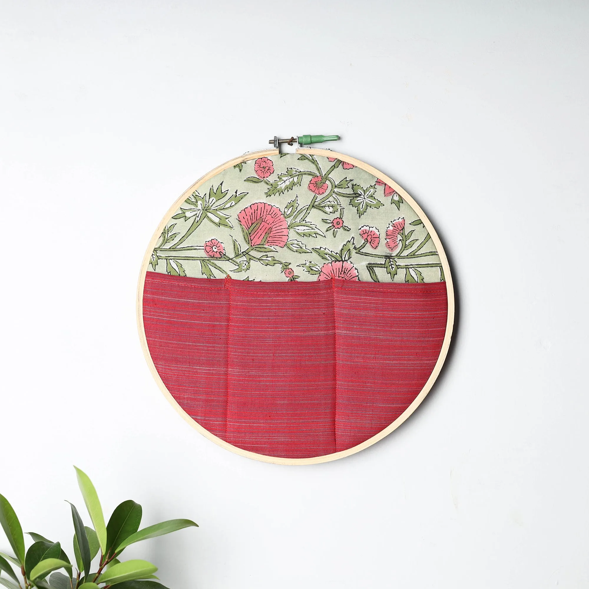 Embroidery Hoop Wall Decor (Large) 04