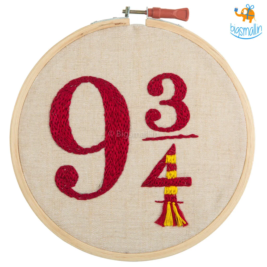 Harry Potter 9 3/4 Embroidery Hoop Art