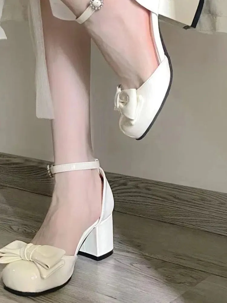 Hnzxzm French Sweet Mary Janes Shoes Women Butterfly Knot Elegant Round Heel Shoes Female White Solid Retro Causal Fairy Shoes Summer