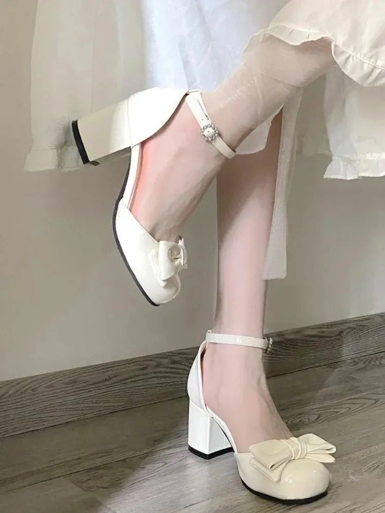 Hnzxzm French Sweet Mary Janes Shoes Women Butterfly Knot Elegant Round Heel Shoes Female White Solid Retro Causal Fairy Shoes Summer