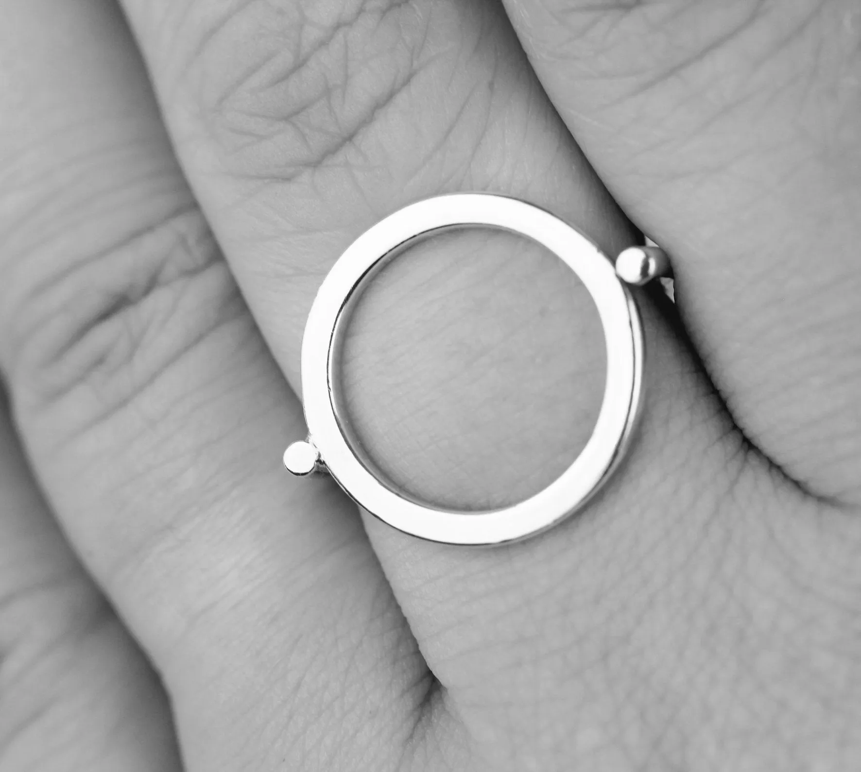 HOOP Ring