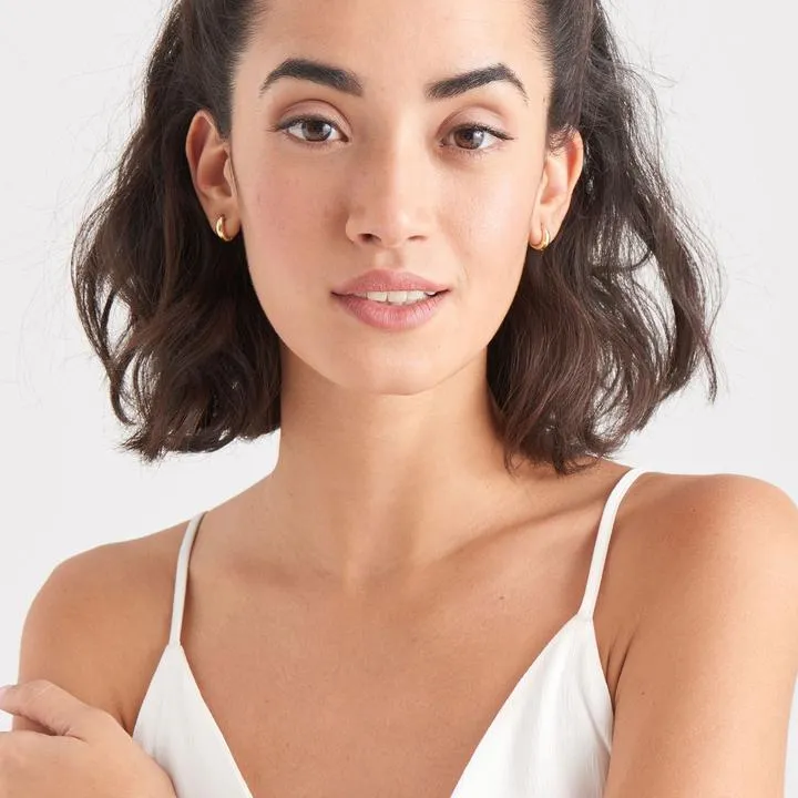 LUXE MINIMALISM LUX HUGGIE HOOP EARRINGS