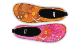 Molly's Mismatched Retro Daisies Water Shoes