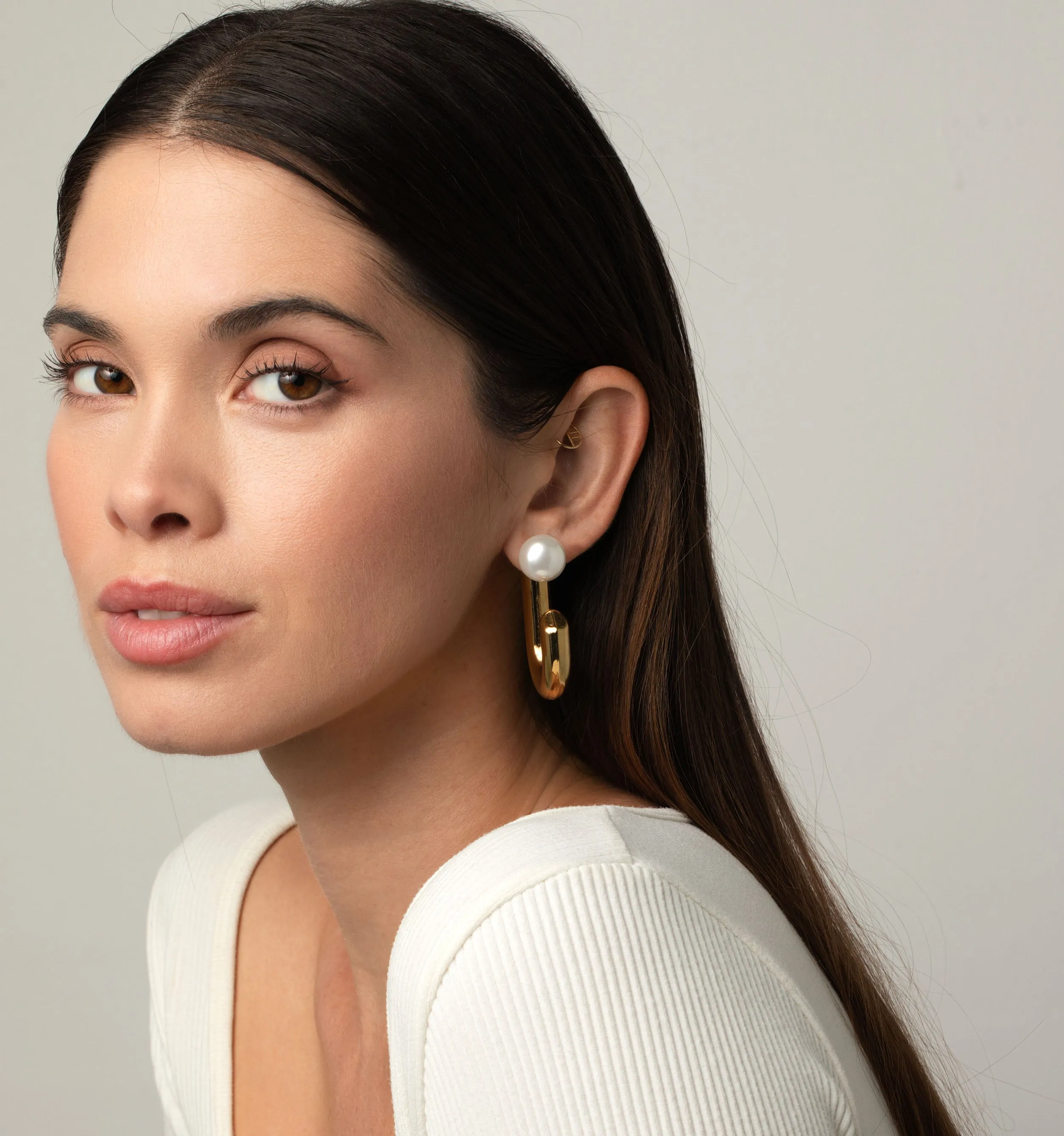 Natalia Reversible Hoop Earrings - Pearl