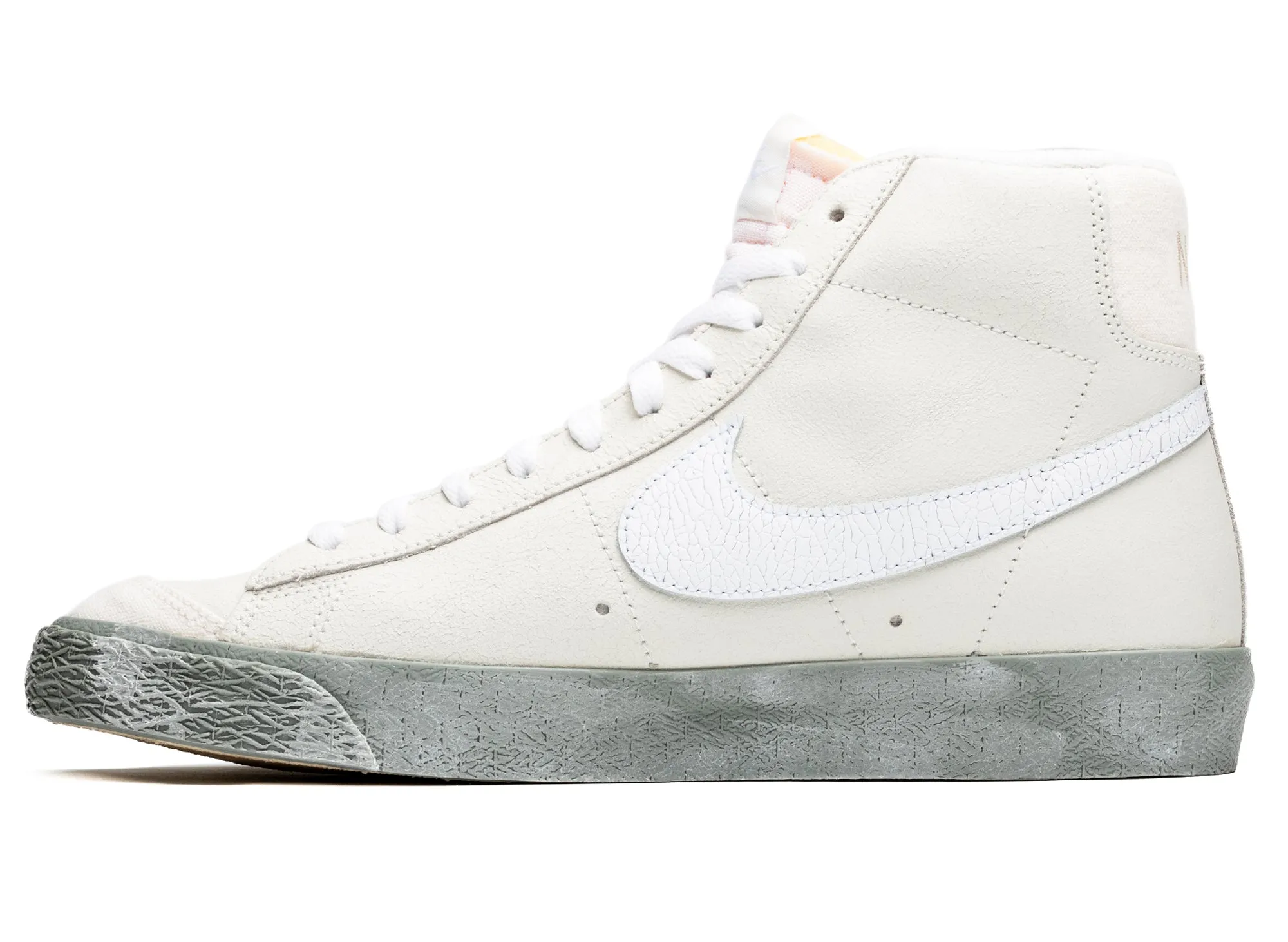 Nike Blazer Mid '77 SE EMB 'Summit White'