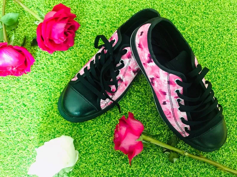 Pink Rose Floral Sneakers, Flower Print Designer Low Top Women's Tennis Shoes (US Size 6-12)