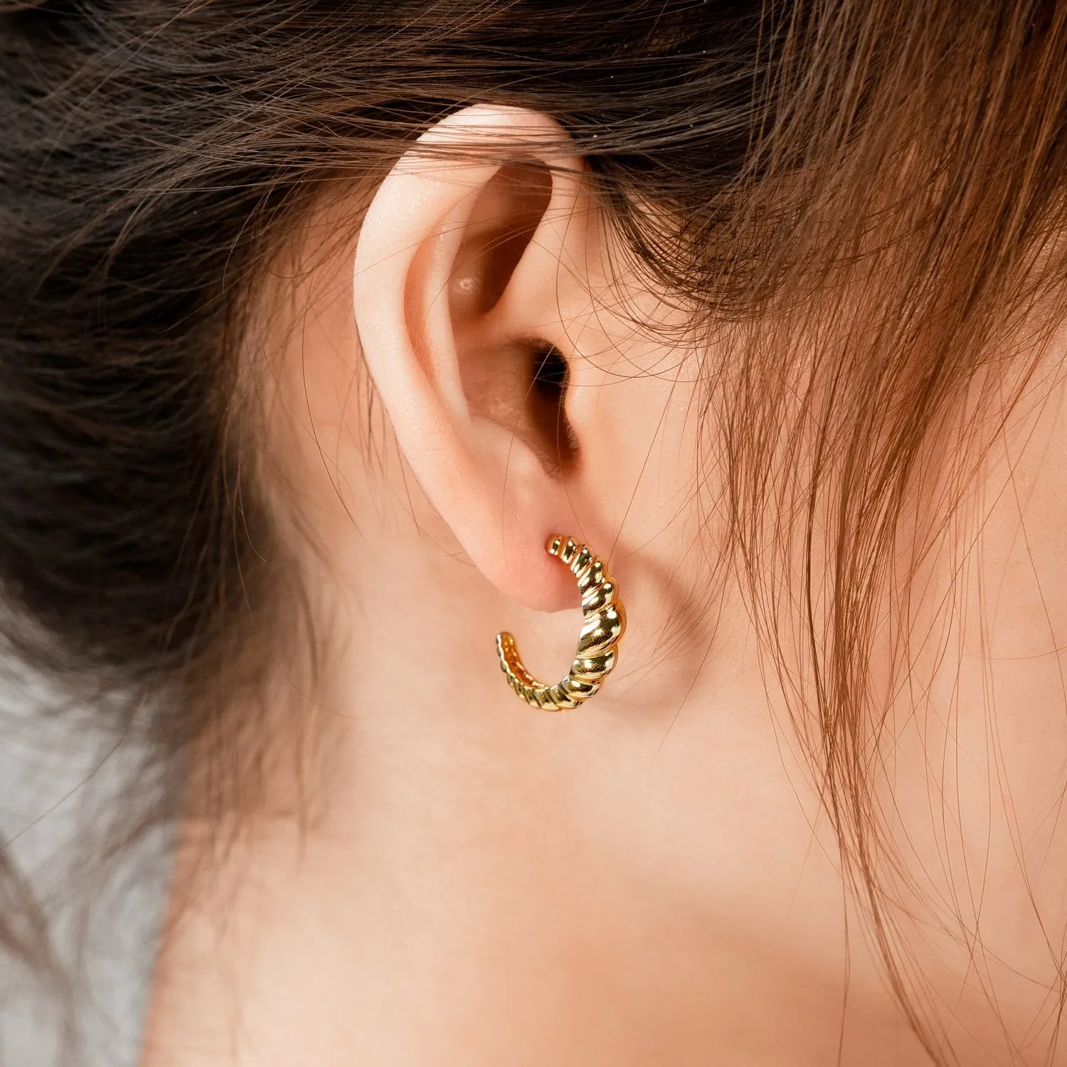 Plain Gold Hoop Earrings