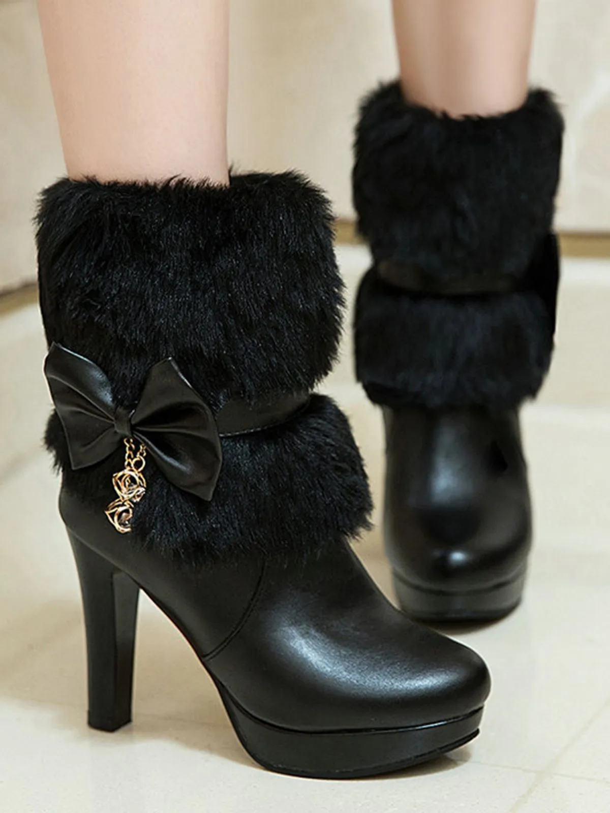 Retro Solid Furry Chunky Heel Short Boots