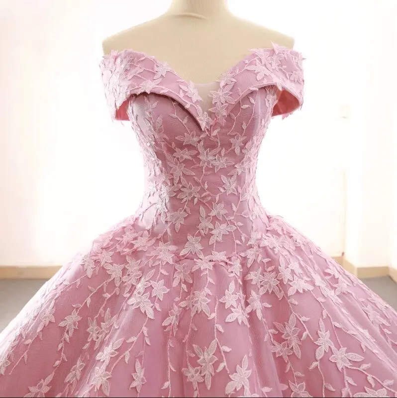 Sakura's Ball Gown Lace Off Shoulder Sweetheart Gowns