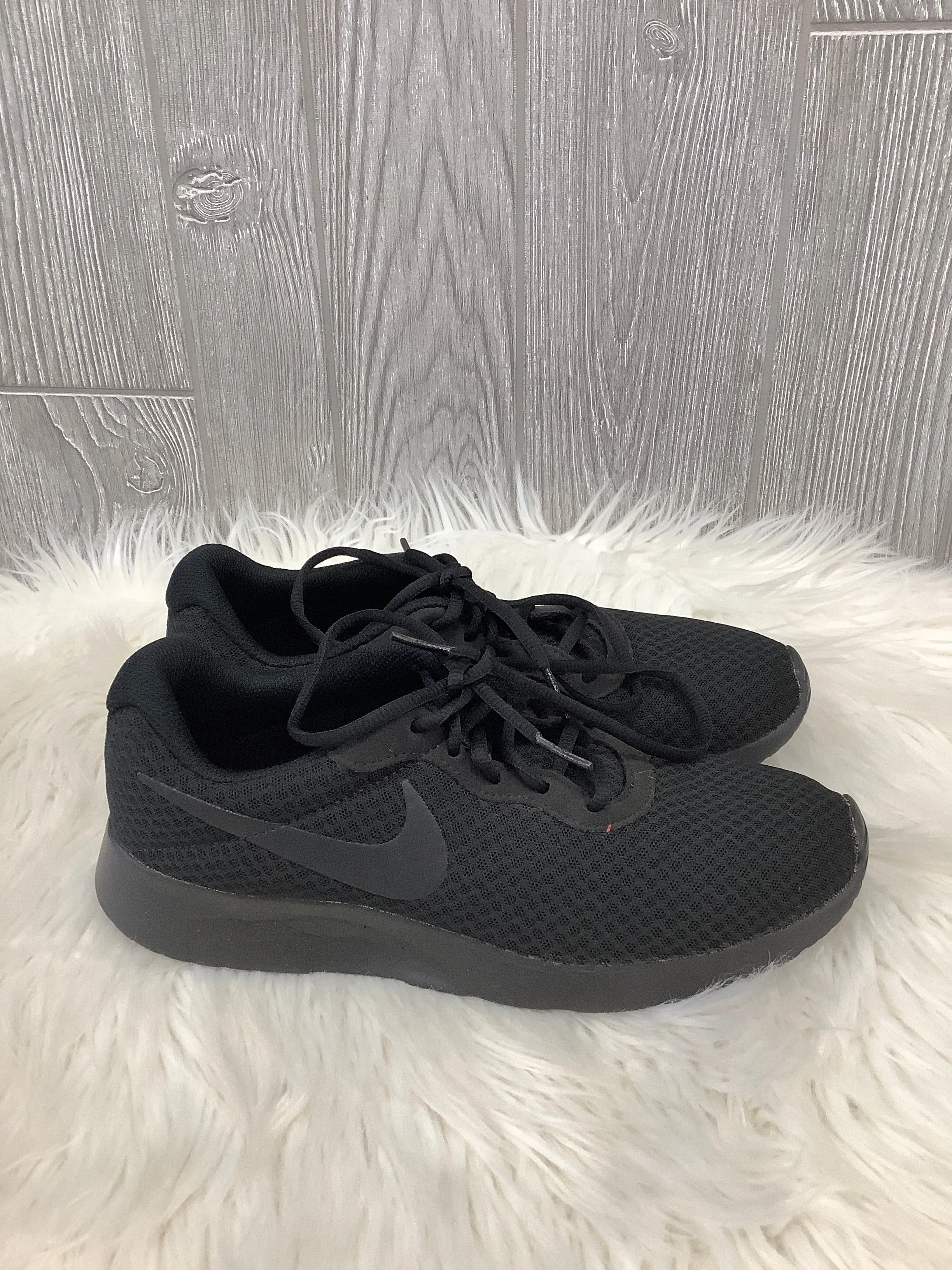 Shoes Athletic By Nike In Black, Size: 9.5