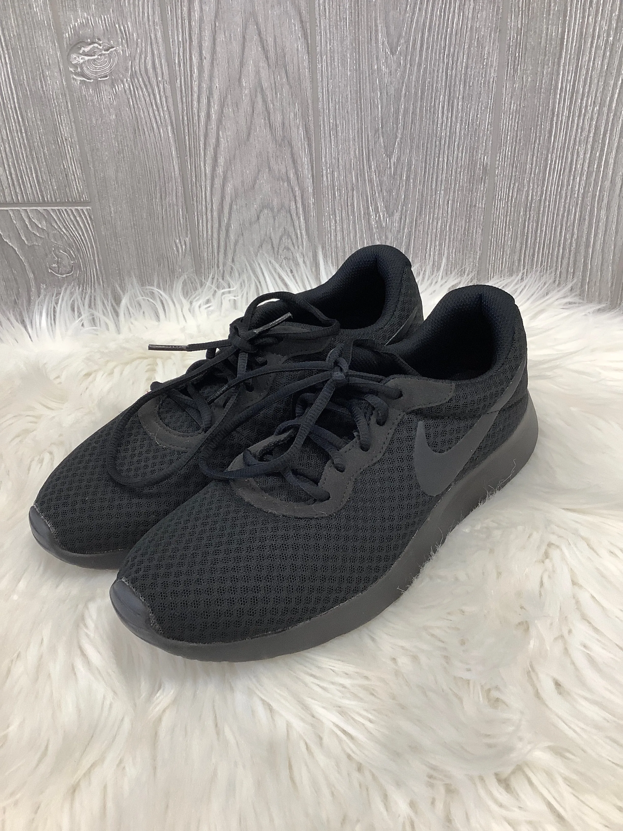 Shoes Athletic By Nike In Black, Size: 9.5