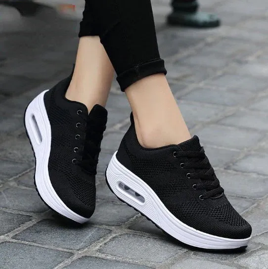 Sneakers Women's Sports Shoes Mesh Breathable Platform Tennis Casual Slip-On Ladies Walking Vulcanized Shoes Zapatillas Mujer