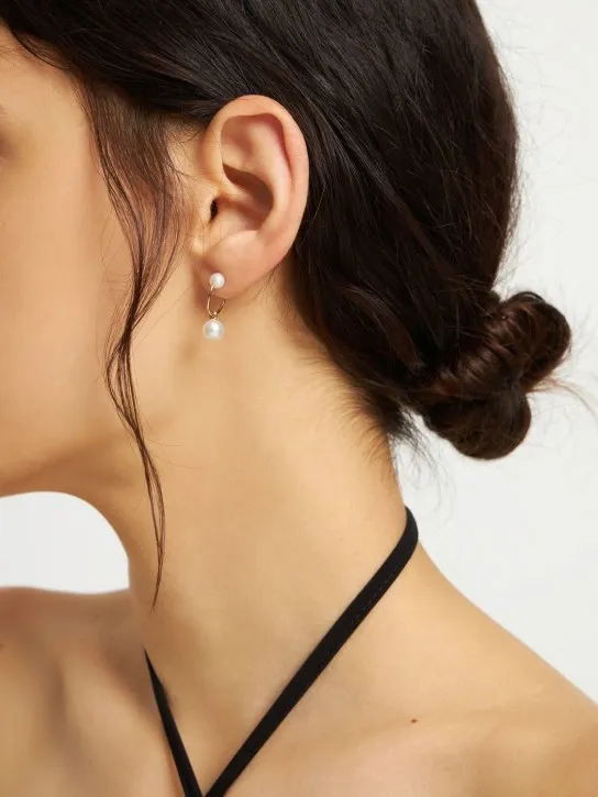 Sophie Bille Brahe   Claudia pearl hoop mono earring 