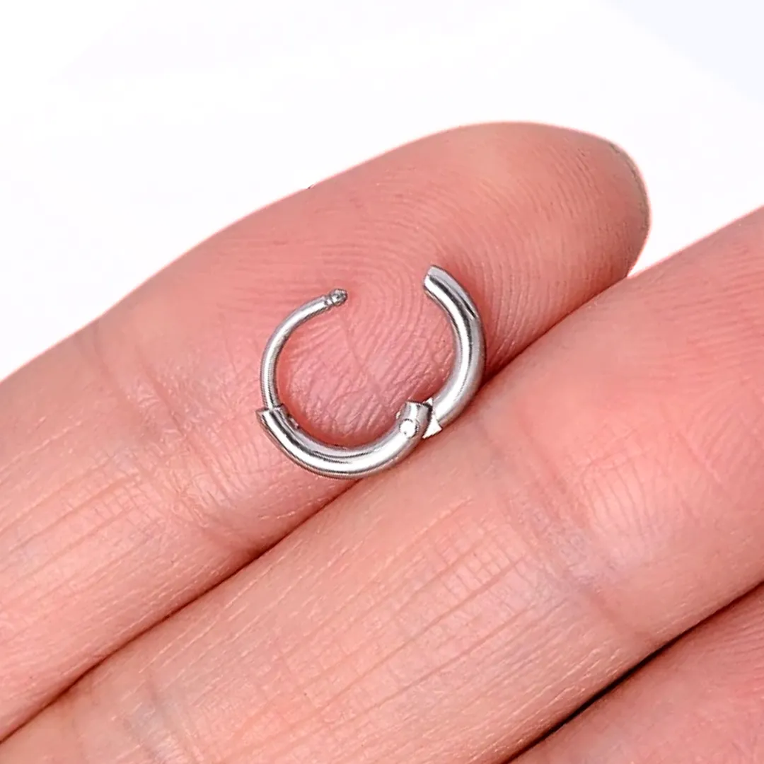 Steel Hinged Clicker Round Ear Hoop 10G 2.5mm Thick