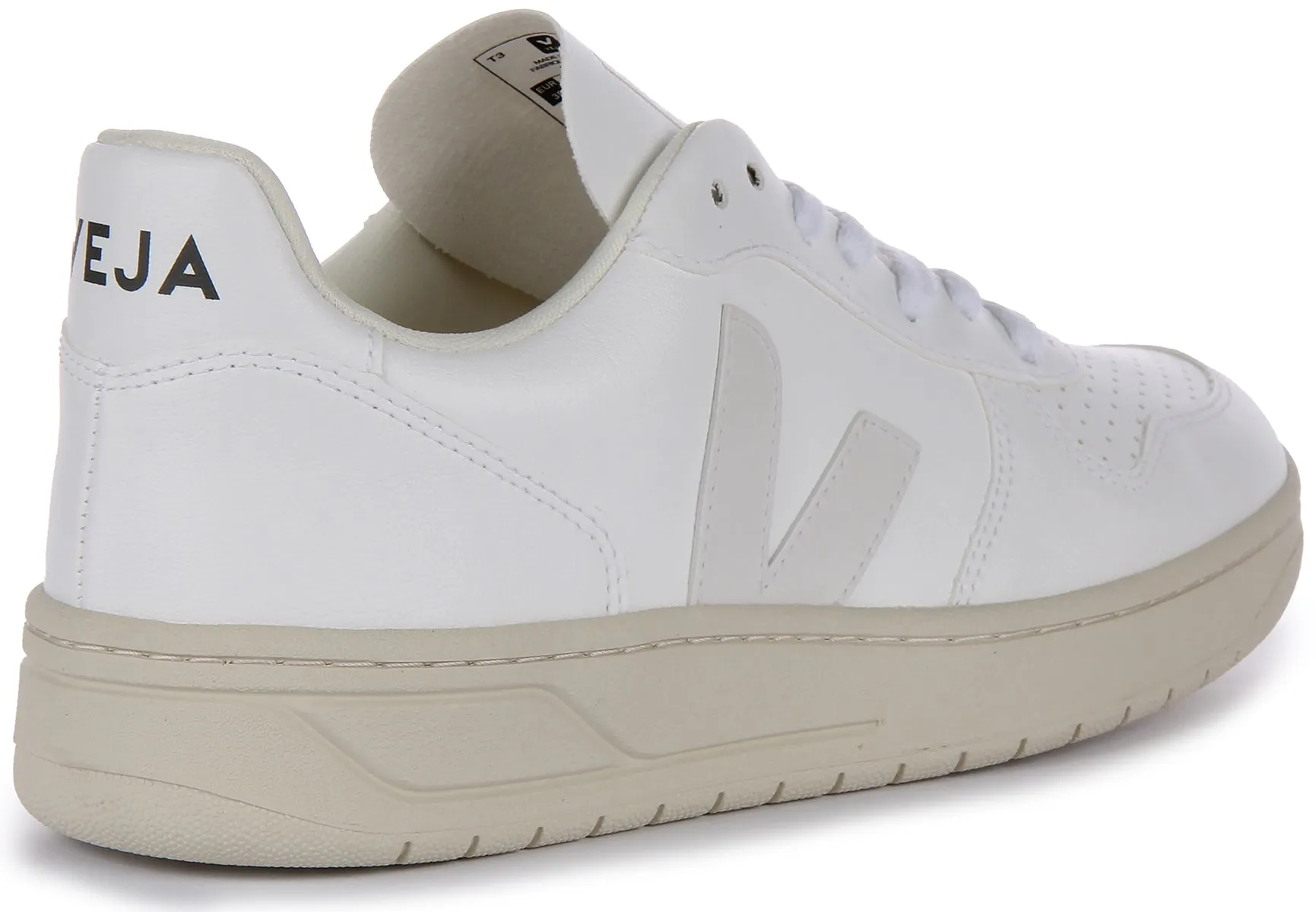 Veja V 10 Cwl In White For Men