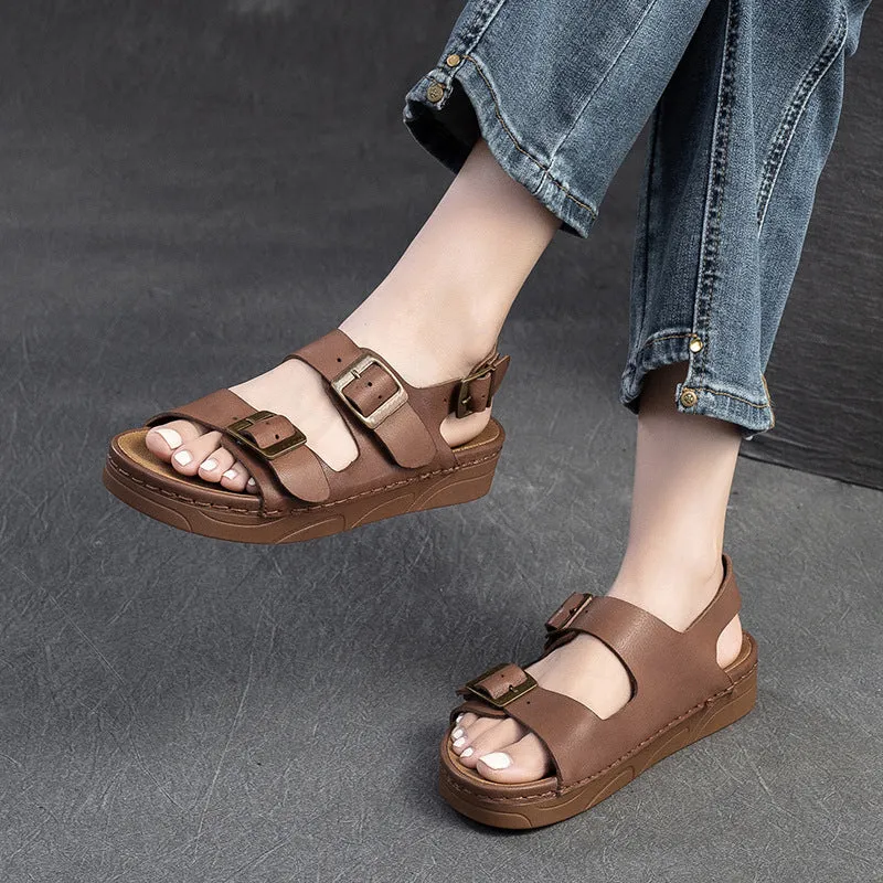 Women Retro Leather Flat Casual Buckle Sandals