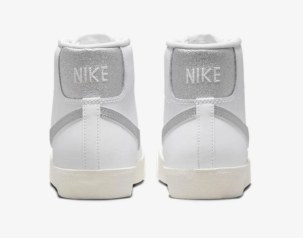 Women's Nike Blazer Mid '77 ESS White Metallic Silver Sail DQ7574-100